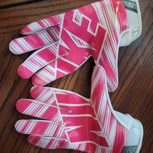 Under Armour & Nike Football Gloves